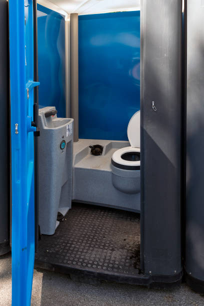 Best Portable toilet rental cost  in Douglass, KS